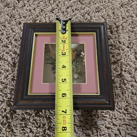 Vintage framed dried flower shadow box - Picture 7 of 8